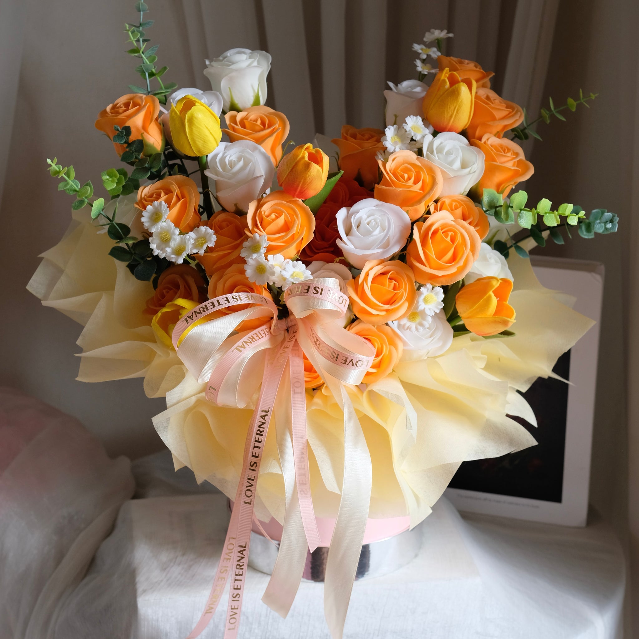 Hộp Hoa Sáp 13 - Hoa Tươi Sóc Trăng