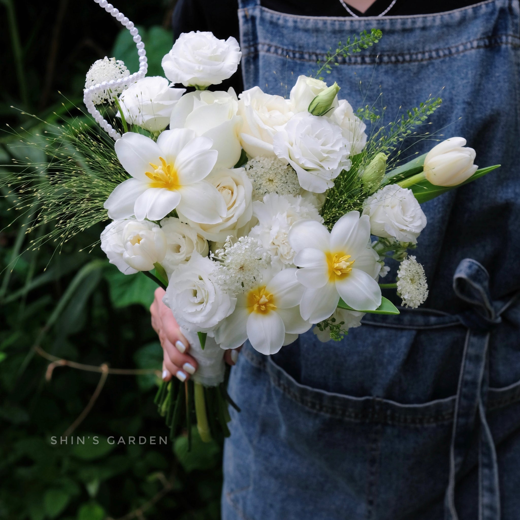 Bó Hoa Cưới Tulip mix - Hoa Tươi Sóc Trăng