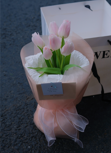 Bó Hoa Tulip Hồng - Hoa Tươi Sóc Trăng