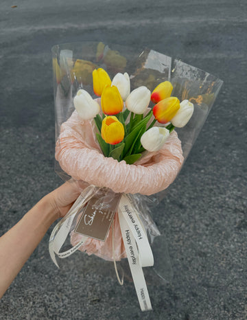 Bó Hoa Tulip Sáp - Hoa Tươi Sóc Trăng