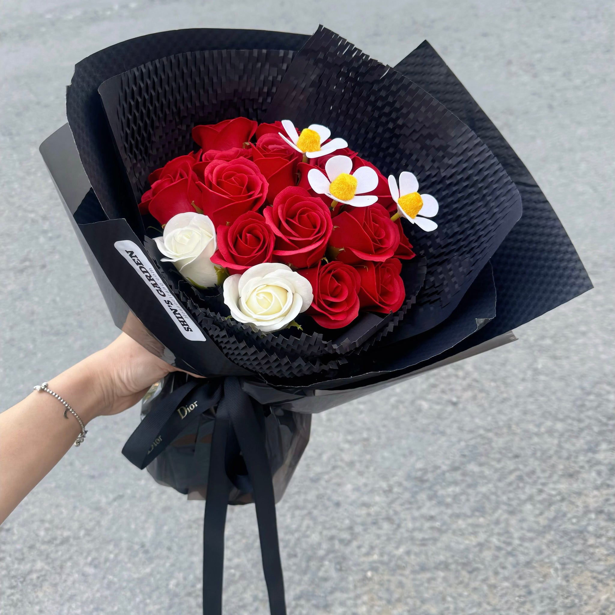 Bó Hoa Sáp 47 - Hoa Tươi Sóc Trăng