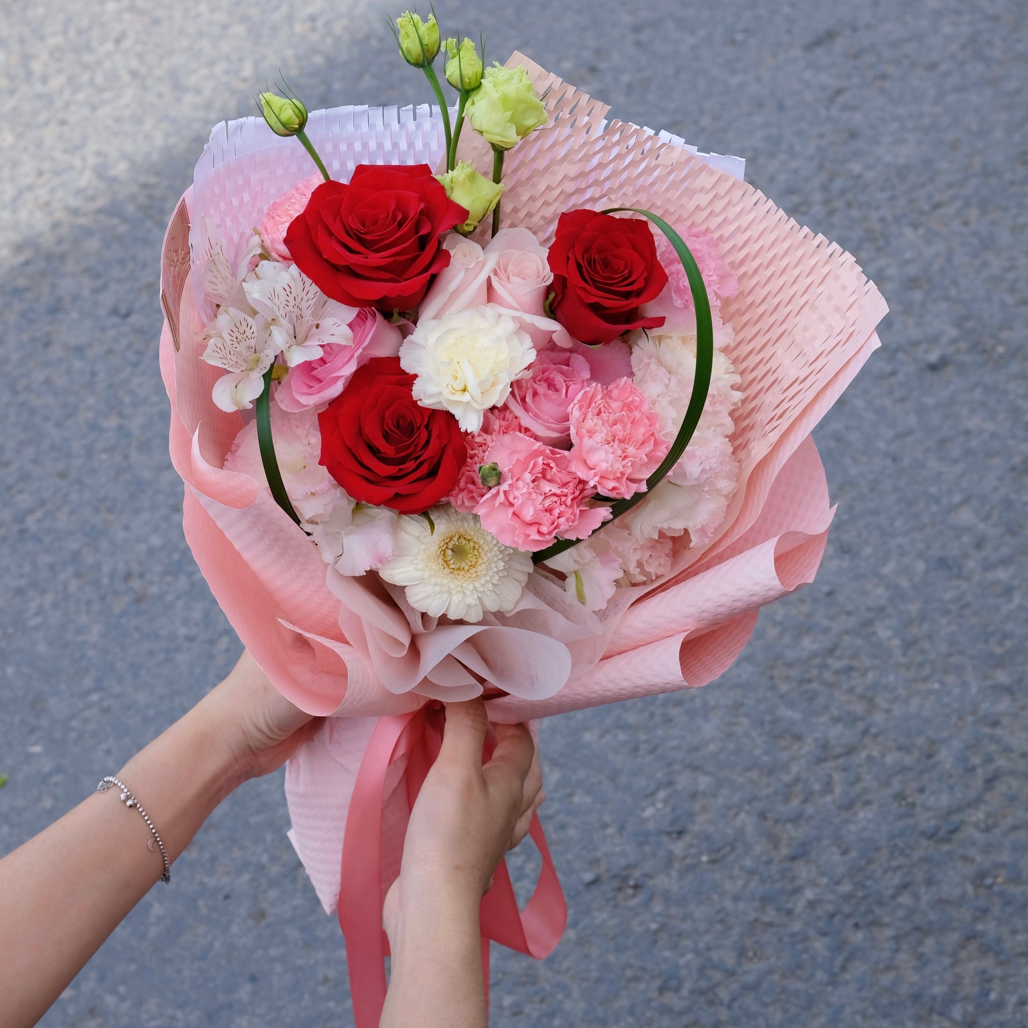 Bó Hoa Tiny - Hoa Tươi Sóc Trăng