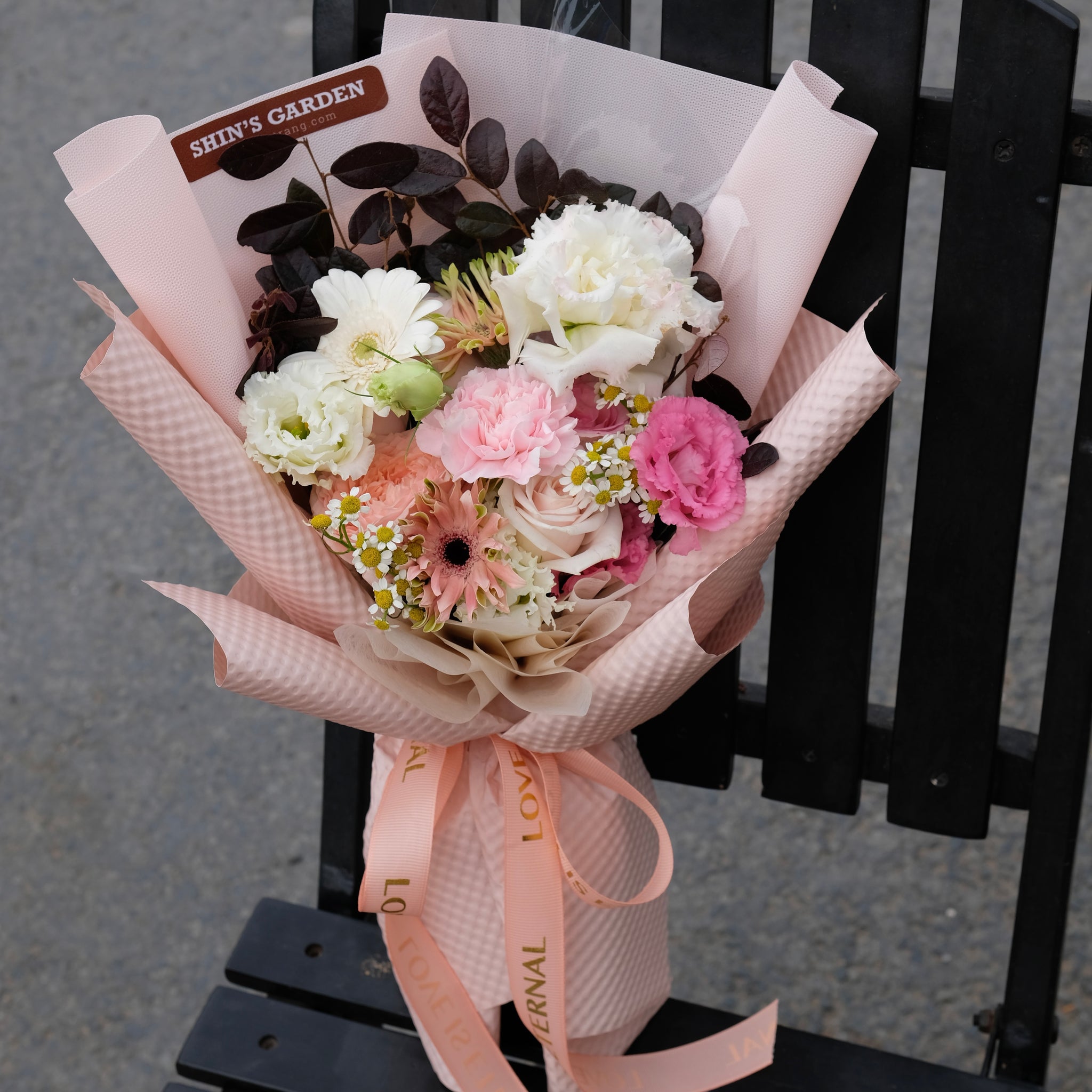 Bó Hoa Tiny - Hoa Tươi Sóc Trăng